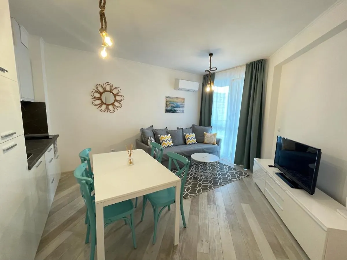 Izida Palace Apartments Sunny Beach