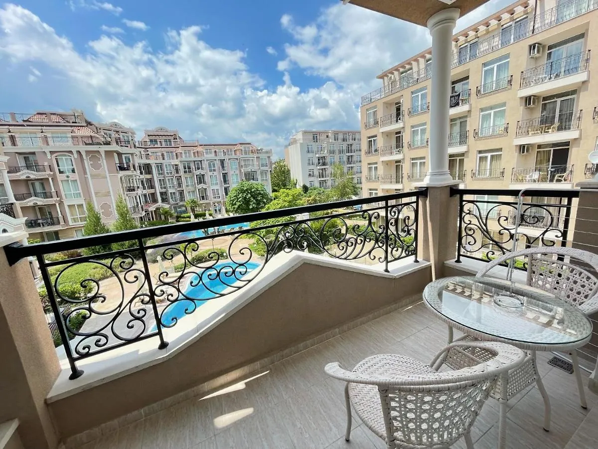Izida Palace Apartments Sunny Beach 0*,