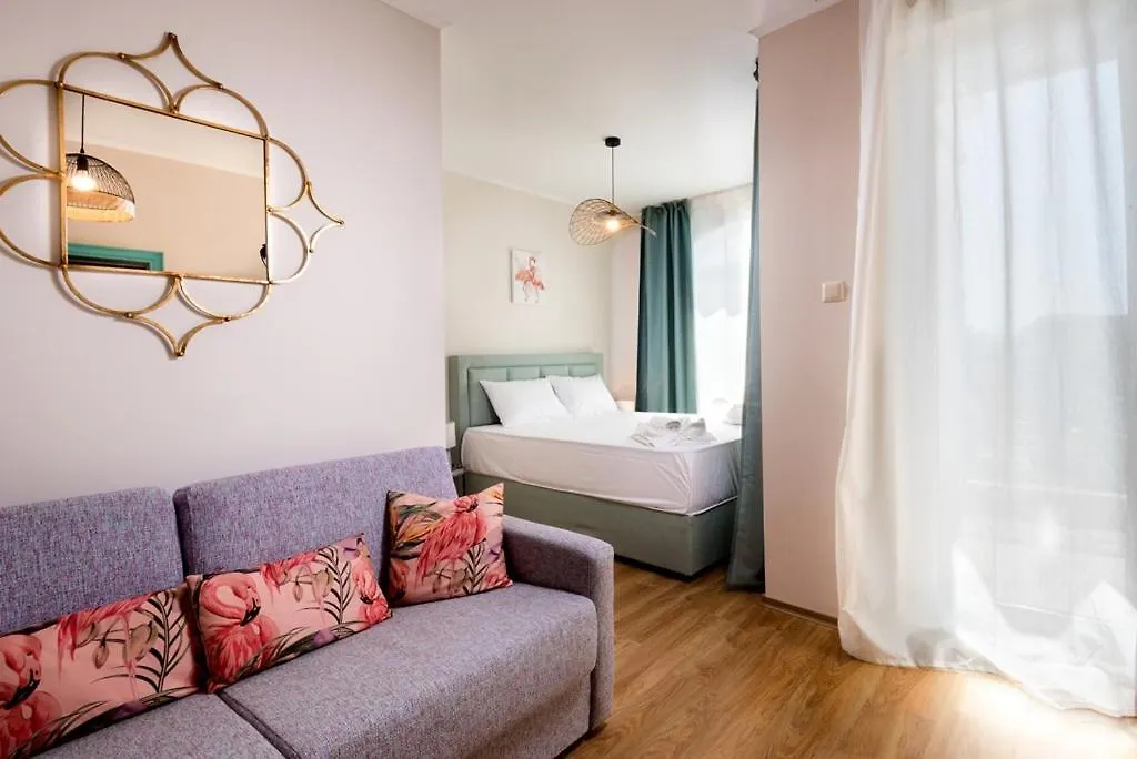 شقة فندقية ساني بيتش Izida Palace Apartments